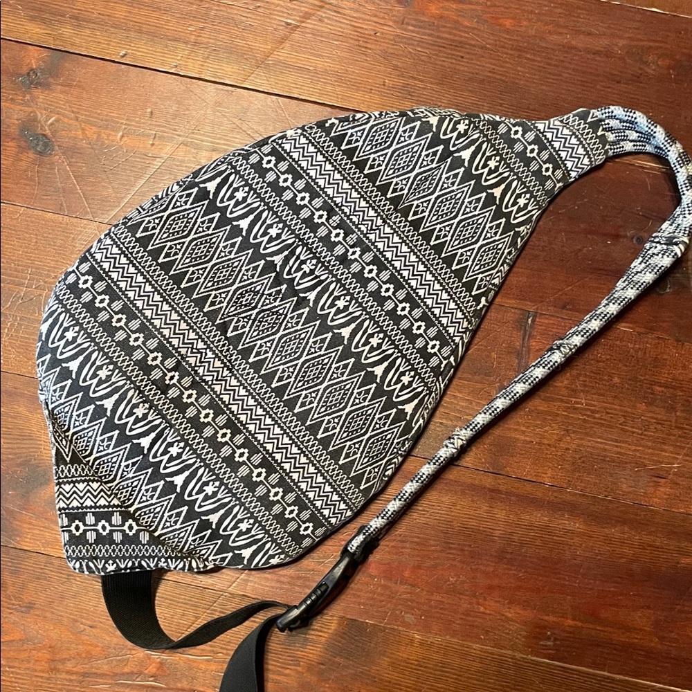 KAVU SLINGBACK ROPE BAG - Picture 4 of 11